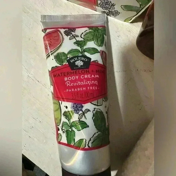 Lot of 5 BOLERO Watermelon Mint Body Oil, Wash & Cream Bath Soak & Hand Soap NEW - Picture 4 of 6